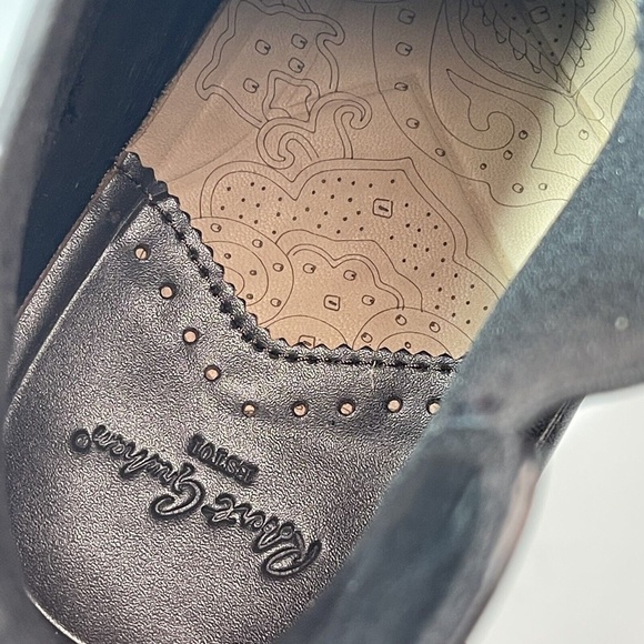 NEW Robert Graham Men’s Dawson Chelsea Boots Embossed Skull Roses Black Leather - Picture 10 of 16